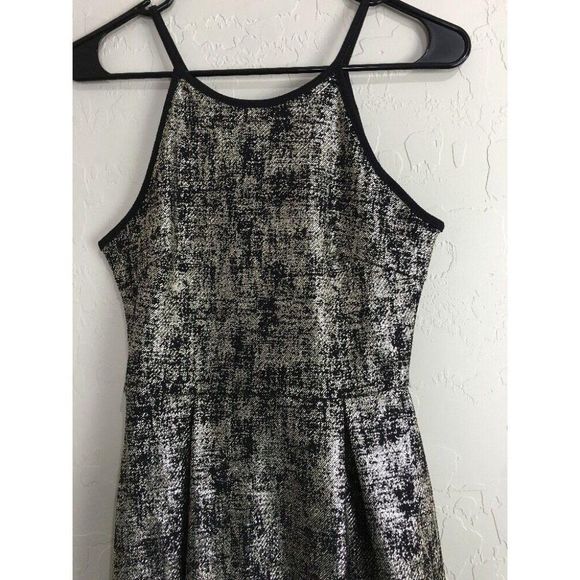 Soprano Small Skater dress 9667 High Neck Metallic - Picture 3 of 6